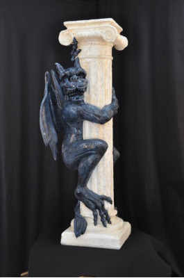 Ontwerp Kolom van Gragol Gotische Zuilen Sculptuur Sculpturen Bloemenstandaard