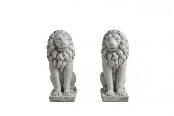 Leeuw tuinbeeld terras decoratieve tuin sculptuur figuren beeldhouwwerk