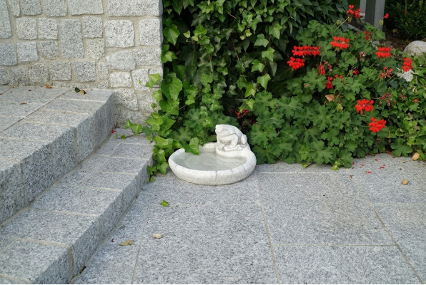 Vogeldrinkplaats Sculptuur Ontwerp Figuur Standbeeld Decoratie Tuinfiguren Standbeelden