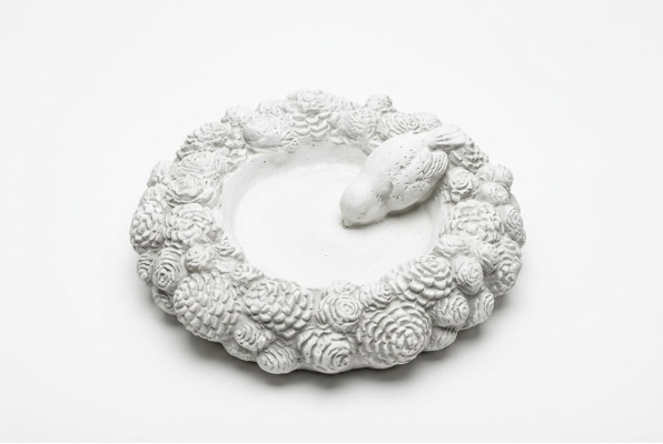 Vogel drinkplaats sculptuur ontwerp decor figuur standbeeld tuinguren standbeelden