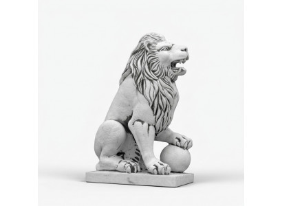 Edele Ridder Leeuw Figuur Standbeeld Sculptuur Figuren Beelden Tuin