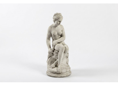 Dames figuur standbeeld beelden standbeelden sculptuur sculpturen tuin