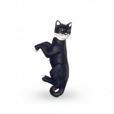 Decoratie tuin plastic figuren handgeschilderde figuur standbeeld kat hangend 60cm