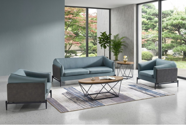 Luxe 3+1+1 bankstel in moderne designstijl met stoffen bekleding.