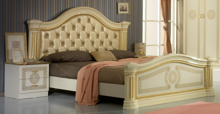 Design slaapkamer 3-delig. Bed 2x nachtkastje Klassieke luxe beddenset meubels