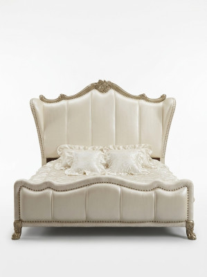 Klassiek bed in barok, rococo, Chesterfield stijl, dubbel leer, hotel, antieke bedden