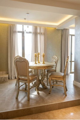 Eettafel 4x stoelen Klassiek eetkamerset 5-delig Set Ronde tafel