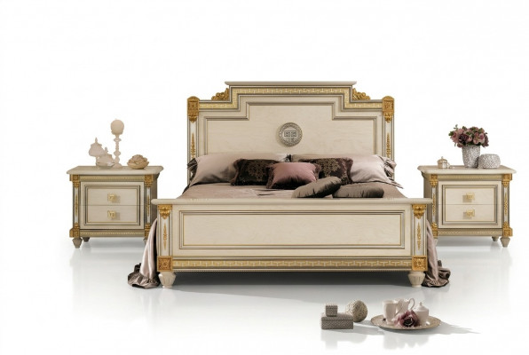 Bed + 2x bedside table 3-piece bedroom set Designer luxury bedroom Baroque