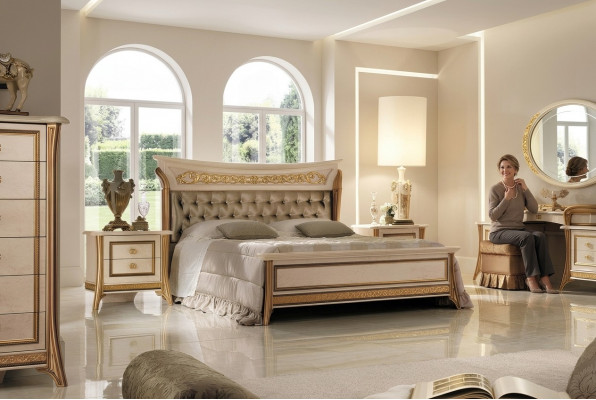 Klassiek designer houten bed slaapkamer luxe gestoffeerd meubilair dubbele bedden nieuw.