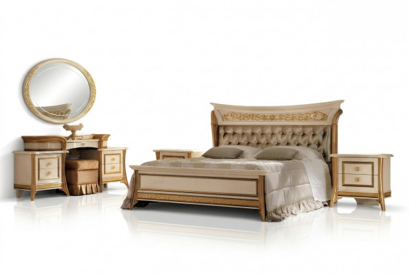 Bed 2x Bedside Table Design Classic Bedroom 3-piece Luxury Bed Set Furniture