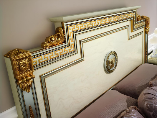 Luxe slaapkamerbed met gestoffeerd design, luxe tweepersoons hotelbedden kingsize bed.