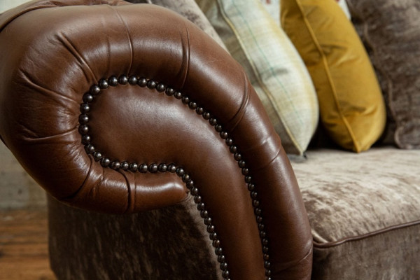 Klassieke luxe barok rococo sofa bank Chesterfield sofa textiel leer bank