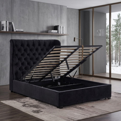 Zwart Chesterfield gestoffeerd luxe slaapkamer decoratie design bedden leer