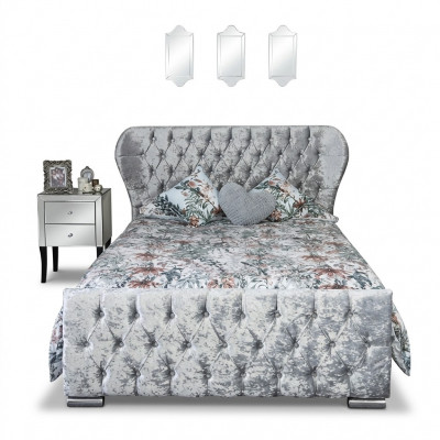 Chesterfield Design Velvet Bed Luxe Textile Bedden Slaapkamer Dubbel 200x200cm.