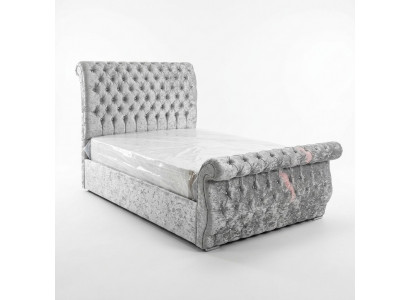 Fluwelen Chesterfield-designbed Klassiek bedframe Gestoffeerde bedden Nieuw