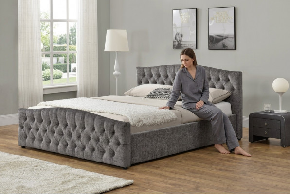 Chesterfield bed ontwerp slaapkamer Engelse bedden 180x200 textiel bekleding