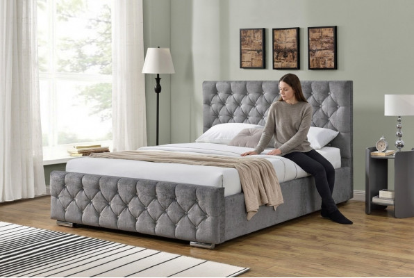 Chesterfield bed ontwerp slaapkamer Engelse bedden 160x200cm textiel bekleding