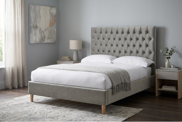 Chesterfield Design Bekleed Engels Zwart 140/160/180x200 Bed Tweepersoonsbed