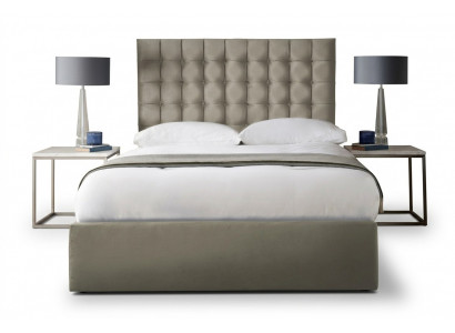 Modern lichtbeige Chesterfield tweepersoons designer slaapkamerbed.