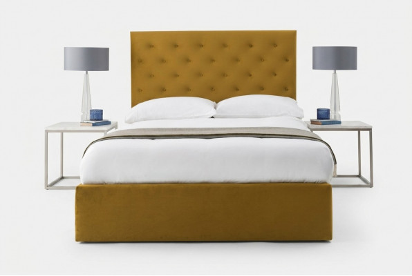 Engelse Chesterfield-bed Designer gestoffeerde beddenframe Textielstof Goud