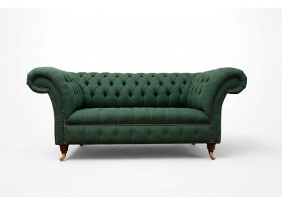Klassieke gestoffeerde meubels Chesterfield groene bank textiel leer stof sofa zitter.
