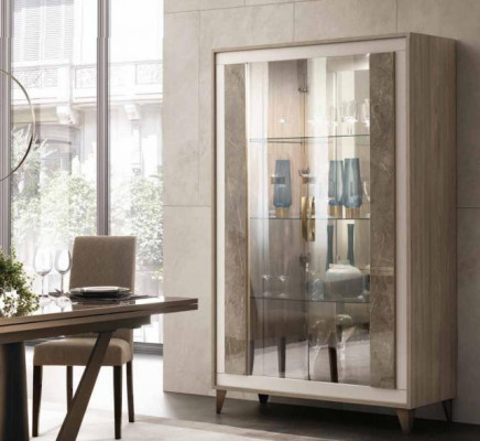 Kast vitrine kasten vitrines ladekast glazen designer kasten schappen