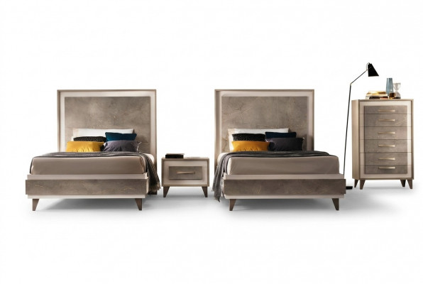 Slaapkamer set Bed Nachtkastjes Commode Stijl Meubelstuk Italiaanse meubels 4-delig