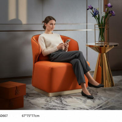 Luxe oranje stoel van textiel voor de woonkamer, nieuw creatief modern design.