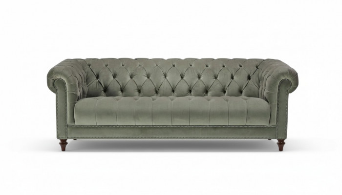 Salbeigroen driezits stoffen woonkamer design gestoffeerde bank banken Chesterfield