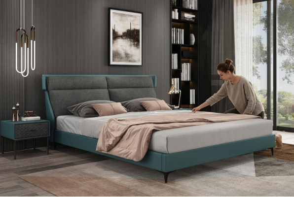 Klassieke luxe beddengoed van leer en textiel van hoge kwaliteit nieuw bed voor de slaapkamer.