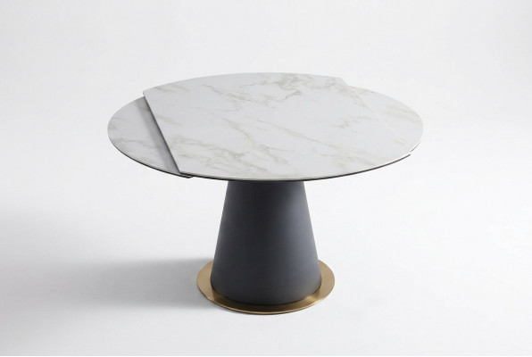 Een stijlvolle ronde eettafel voor in uw eetkamer in moderne stijl.