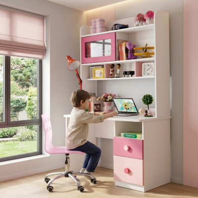Jeugdkamer meubels planken in de kinderkamermeisjeskast bureautafel