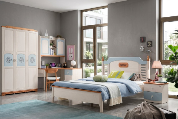 Slaapkamer set 5-delig. Bed 2x Nachtkastje Bureau Kinderbed Massief houten meubels
