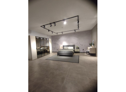 Designer slaapkamer set Bed 2x Nachtkastjes Kledingkast Nieuw en Luxueus.