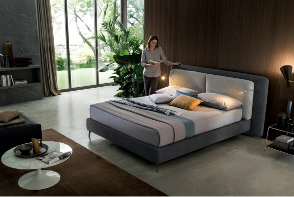 Dubbel hotelbedden slaapkamer textiel beddengoed ontwerp luxe hout Italië.