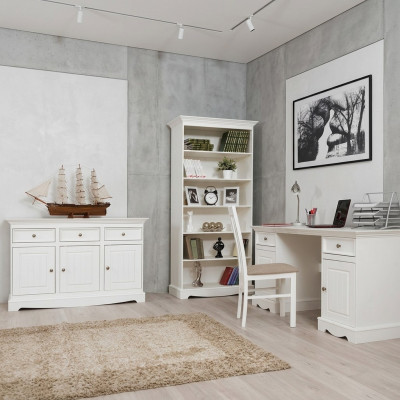 Landhuis bureau meubels werkkamer kantoormeubilair massief hout kantoortafel wit.