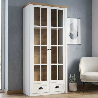 Klassieke glazen bar houten kast glazen kast vitrine vitrinekast woonkamer