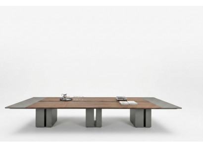 Advocaat houten ontwerp kantoor meubilair vergadertafels conferentietafel modern