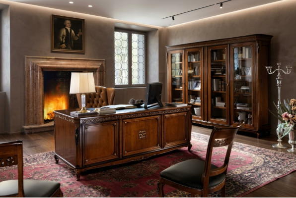 Klassieke vitrinekast commode vitrine commode kast glazen kastmodel