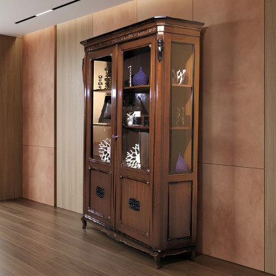 Klassieke meubels Italiaanse meubels Hout Bruin Vitrine Stijlvolle vitrinekast