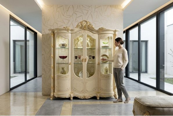 Kast massief hout dressoir vitrine woonkamer meubels Massief houten vitrines glas