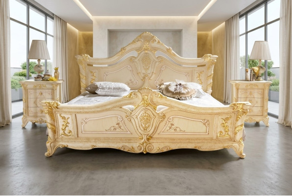 Klassieke slaapkamer hotelbed barok meubels houten bedden Italië luxe