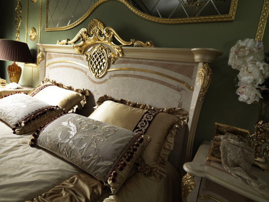 Slaapkamermeubelset - Bed met twee nachtkastjes in een modern ontwerp