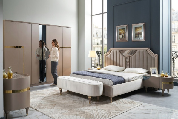Slaapkamer Bed Nachtkastje Kledingkast Commode Krukje Set van 6 stuks Nieuw