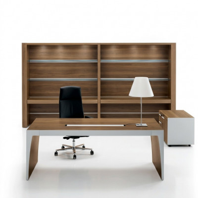 Italiaans kantoormeubel bureau Italiaans meubilair computermateriaal tafels