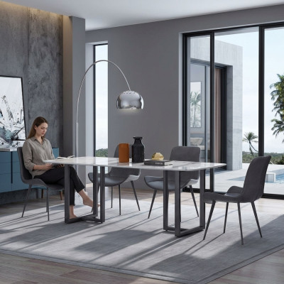 Ontwerp eetkamerset tafel + 4 stoelen zitkussen decoratieset tafels