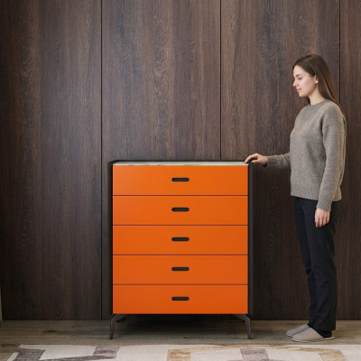 Italiaanse stijl meubels Hoge commode kast Ontwerperkasten Oranje