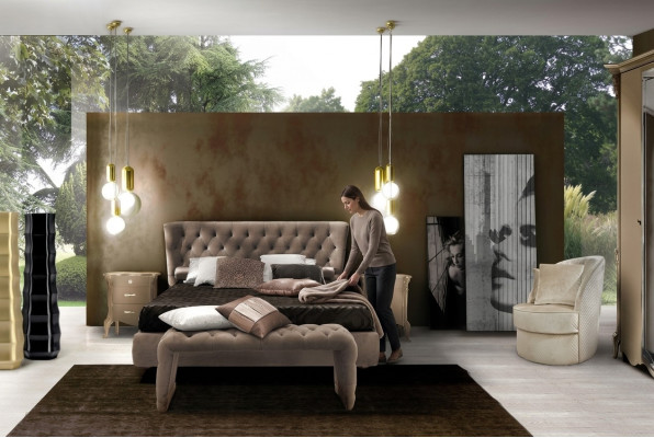 Luxe slaapkamerset 4-delig. Bed + 2x nachtkastje + krukje Modern design bedden massief hout