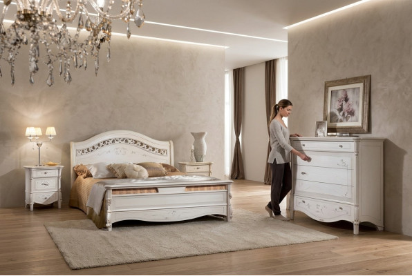 Luxe slaapkamer set 4-delig. Bed + 2 nachtkastjes + ladekast Modern design bedden massief hout