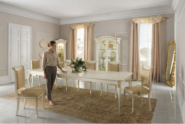 Eetkamer set 9-delig Eettafel 6x stoelen Vitrinekast Vitrines Massief hout